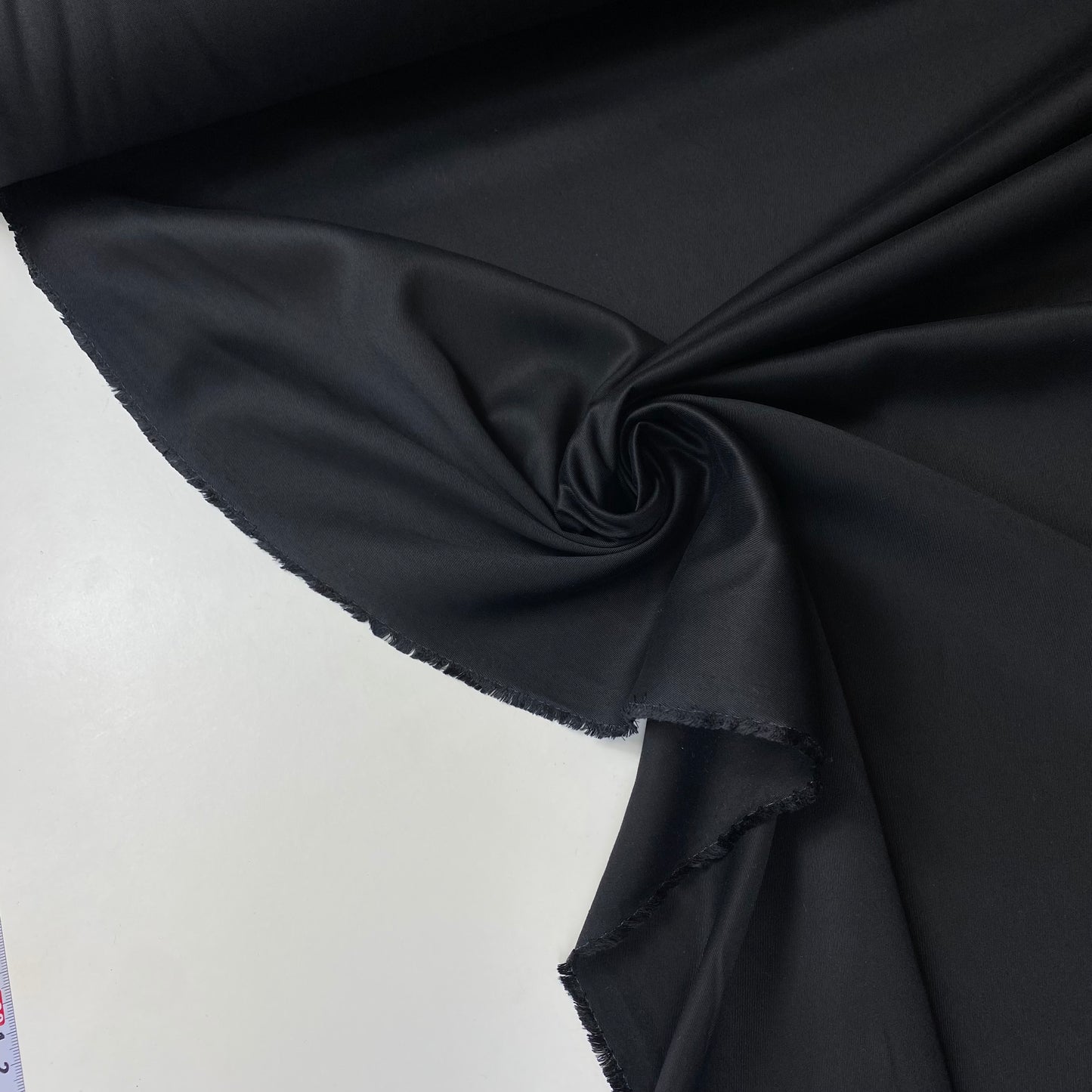 Sarga negra, 100% lyocell