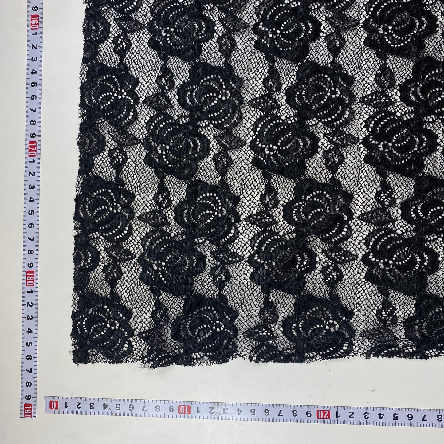 Renda pretas com rosas