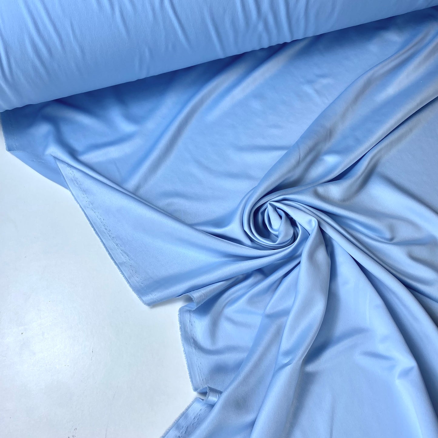 Cetim sablé azul bebé