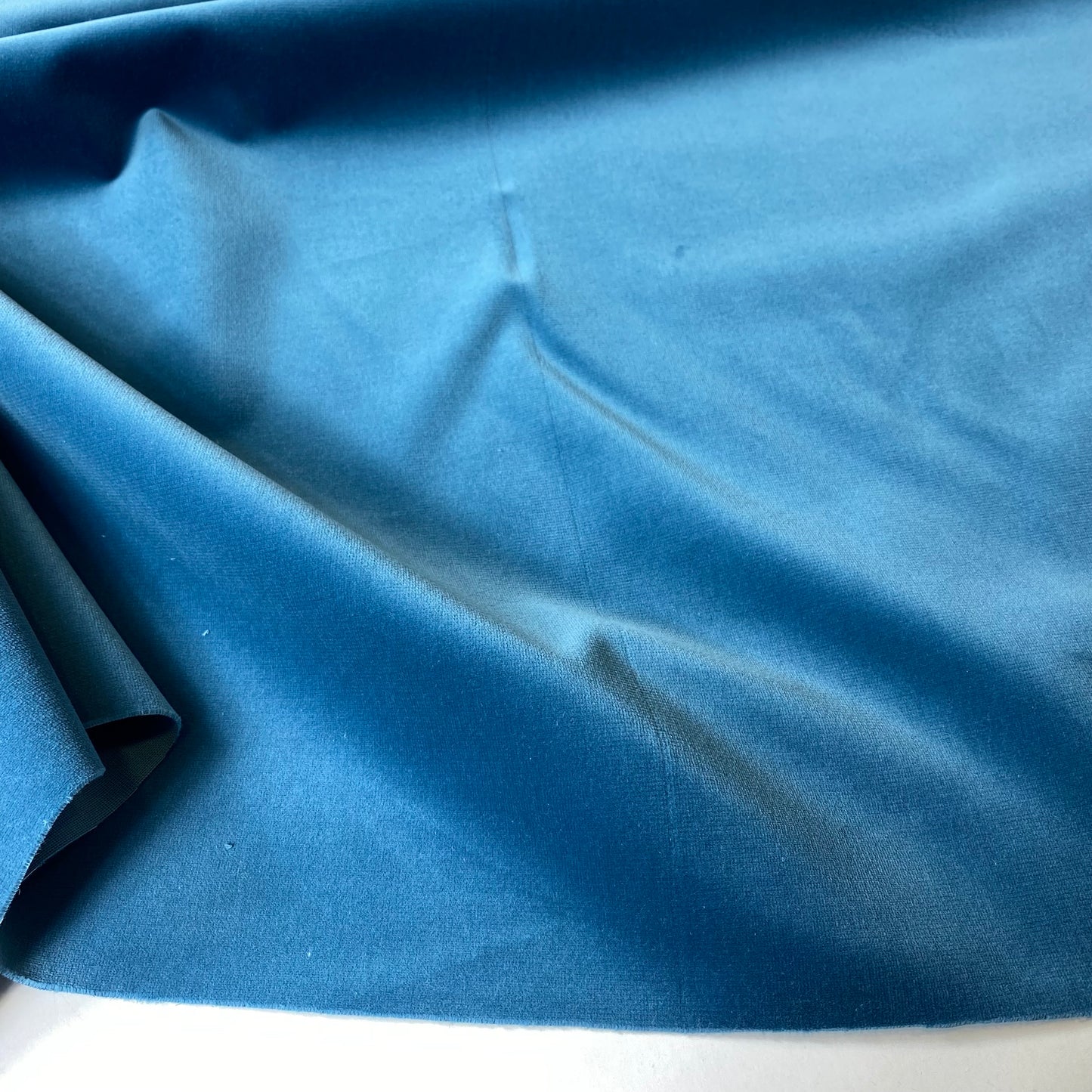 Veludo azul acinzentado c/ defeito