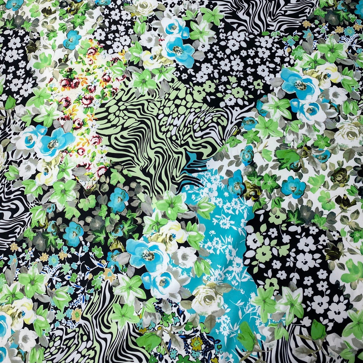 Malha lycra padrão tropical