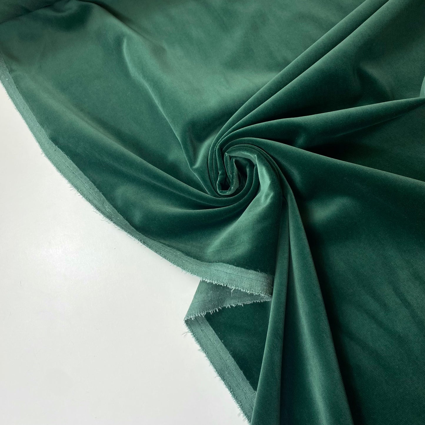 Tecido Veludo 100% algodão verde natal
