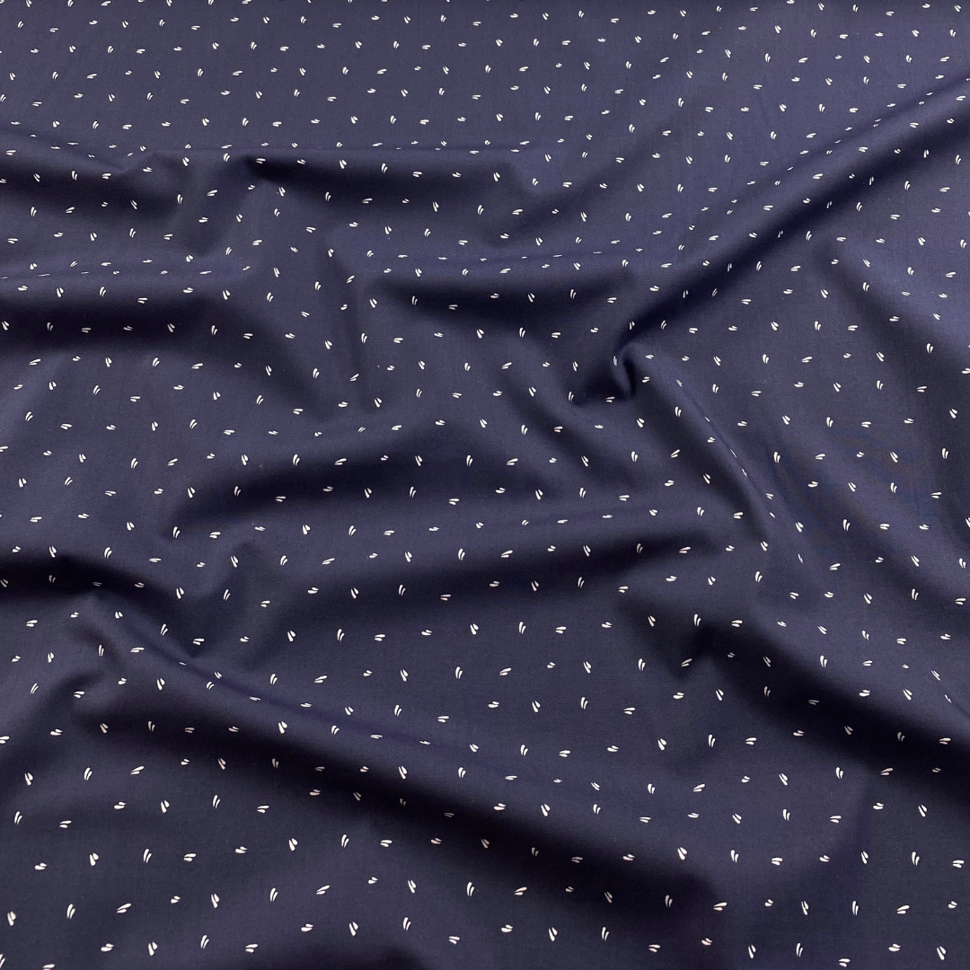 Popelina azul oscuro con detalles blancos