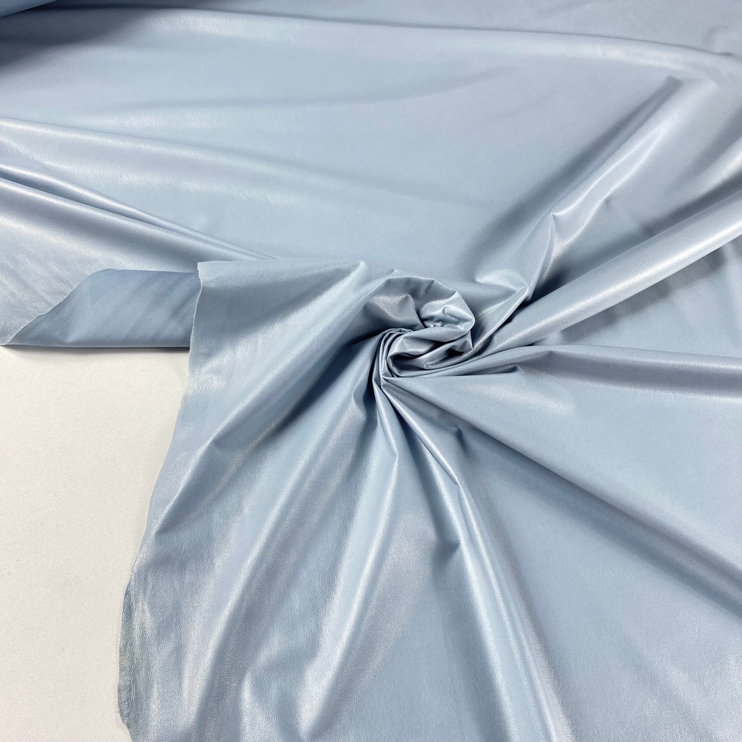 Lycra azul platinado tipo camurça