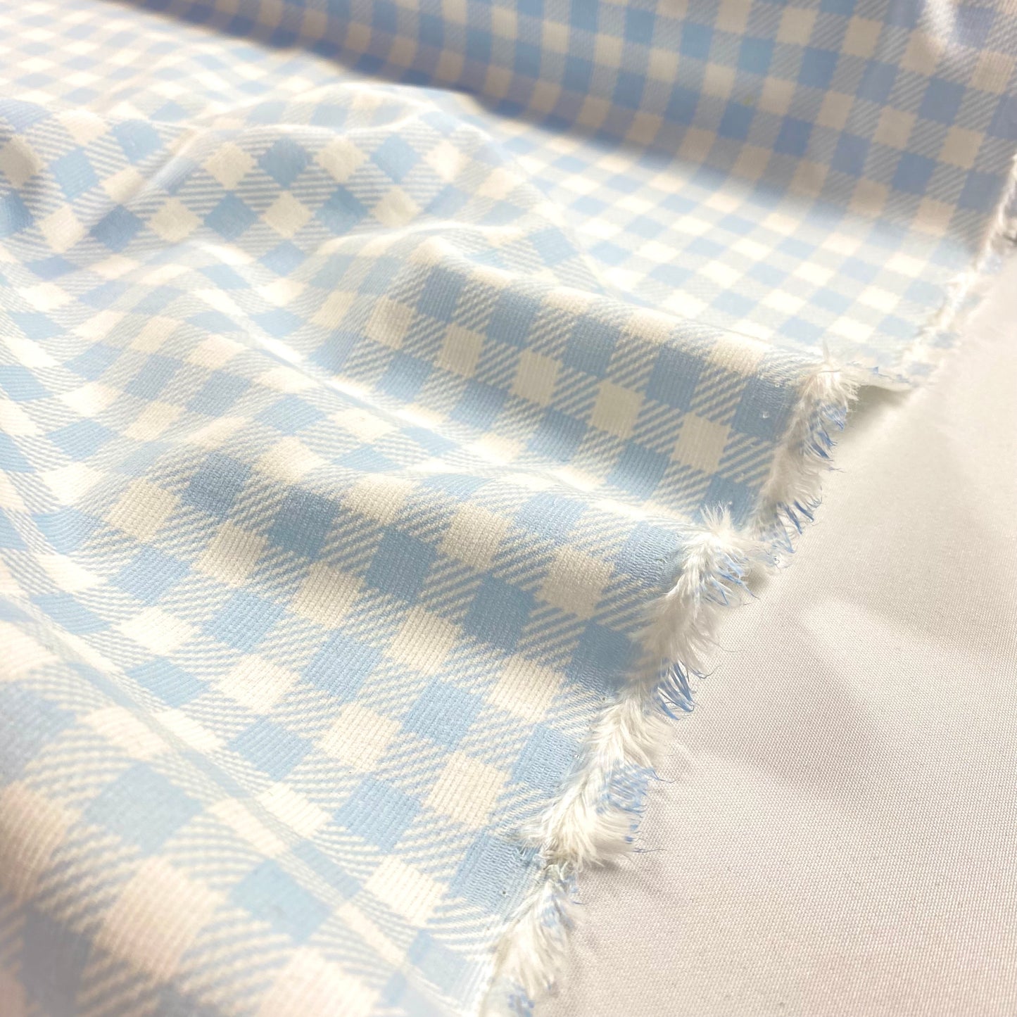 Pana con estampado de cuadros vichy azul bebé