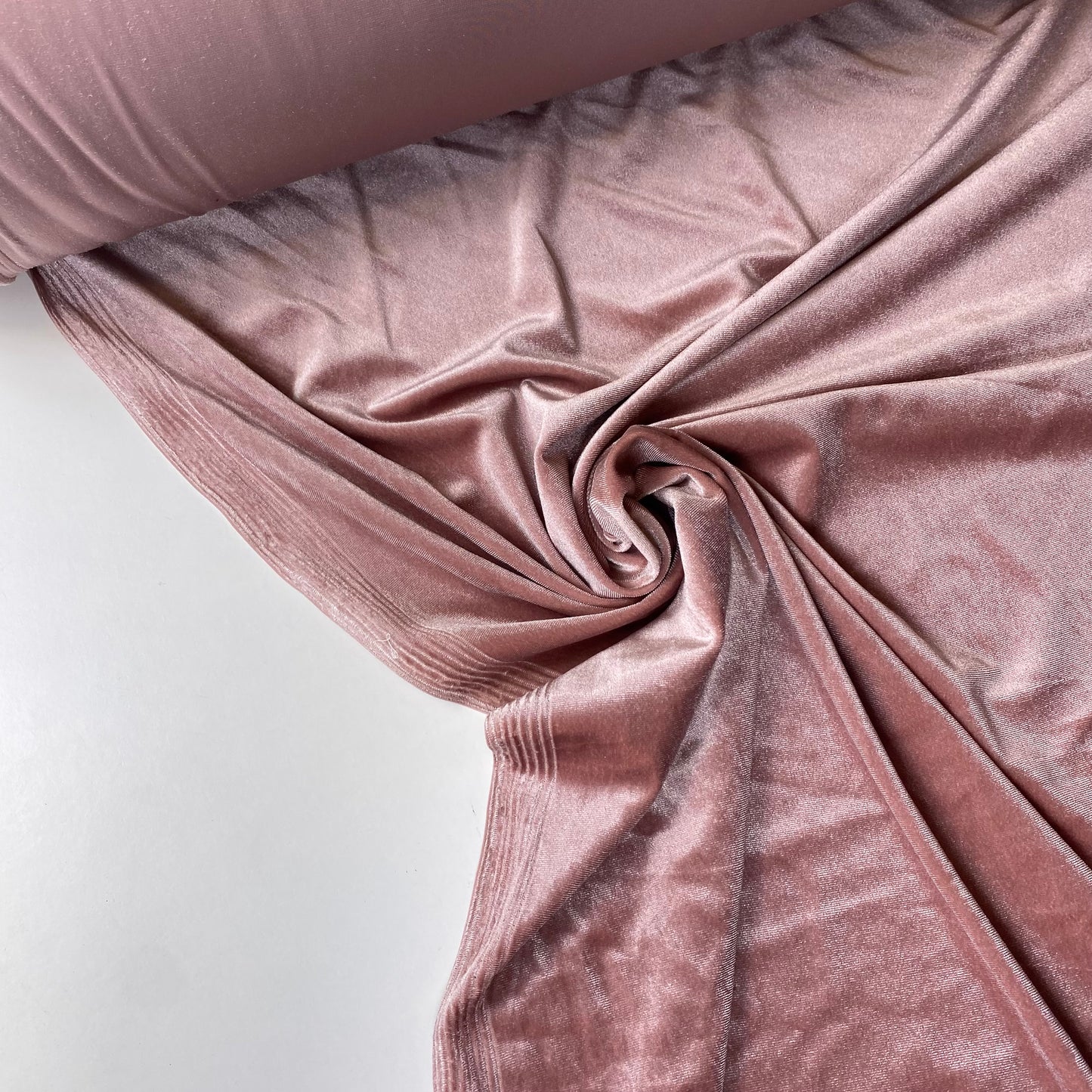 Terciopelo rosa viejo con brillo