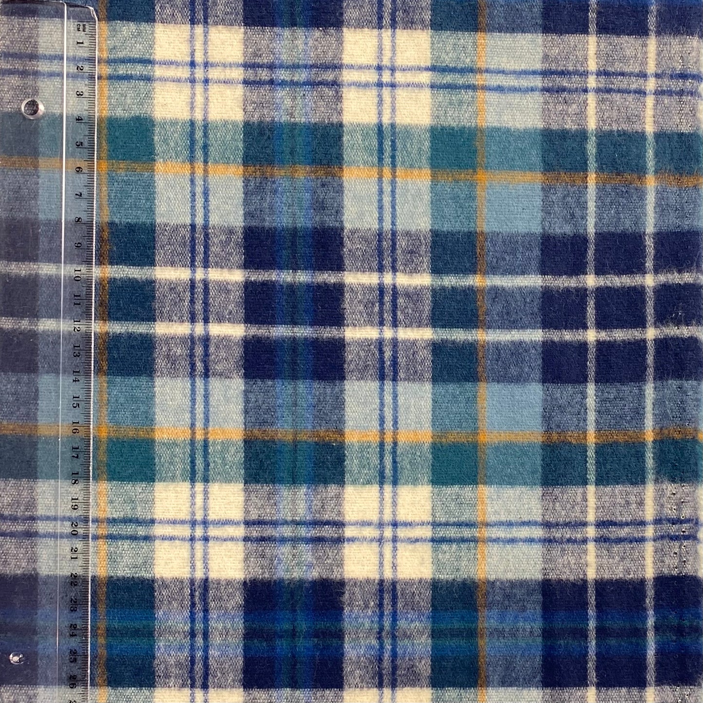 Flanela tons branco e azul
