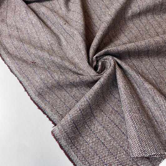 Granja con tonos marrones