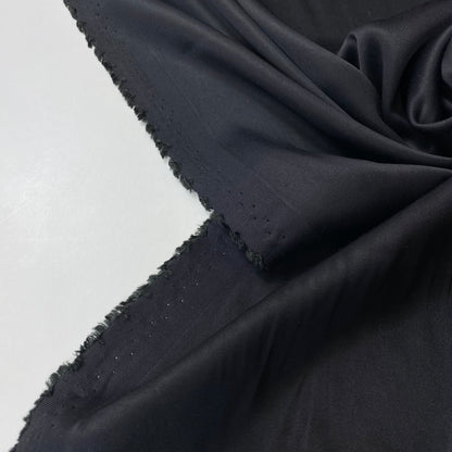 Sarga de satén negra