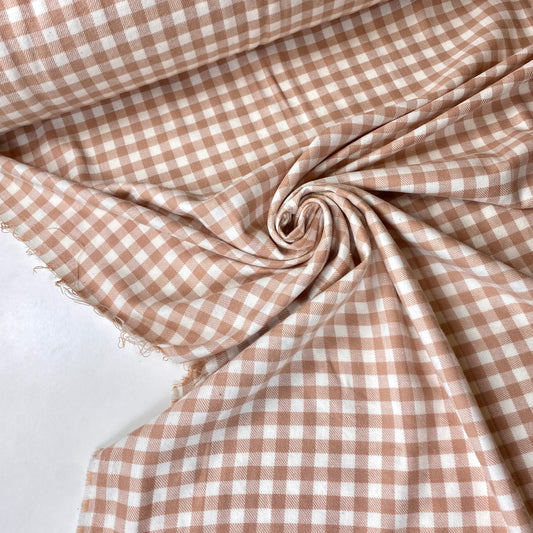 Franela de cuadros vichy beige y blanca