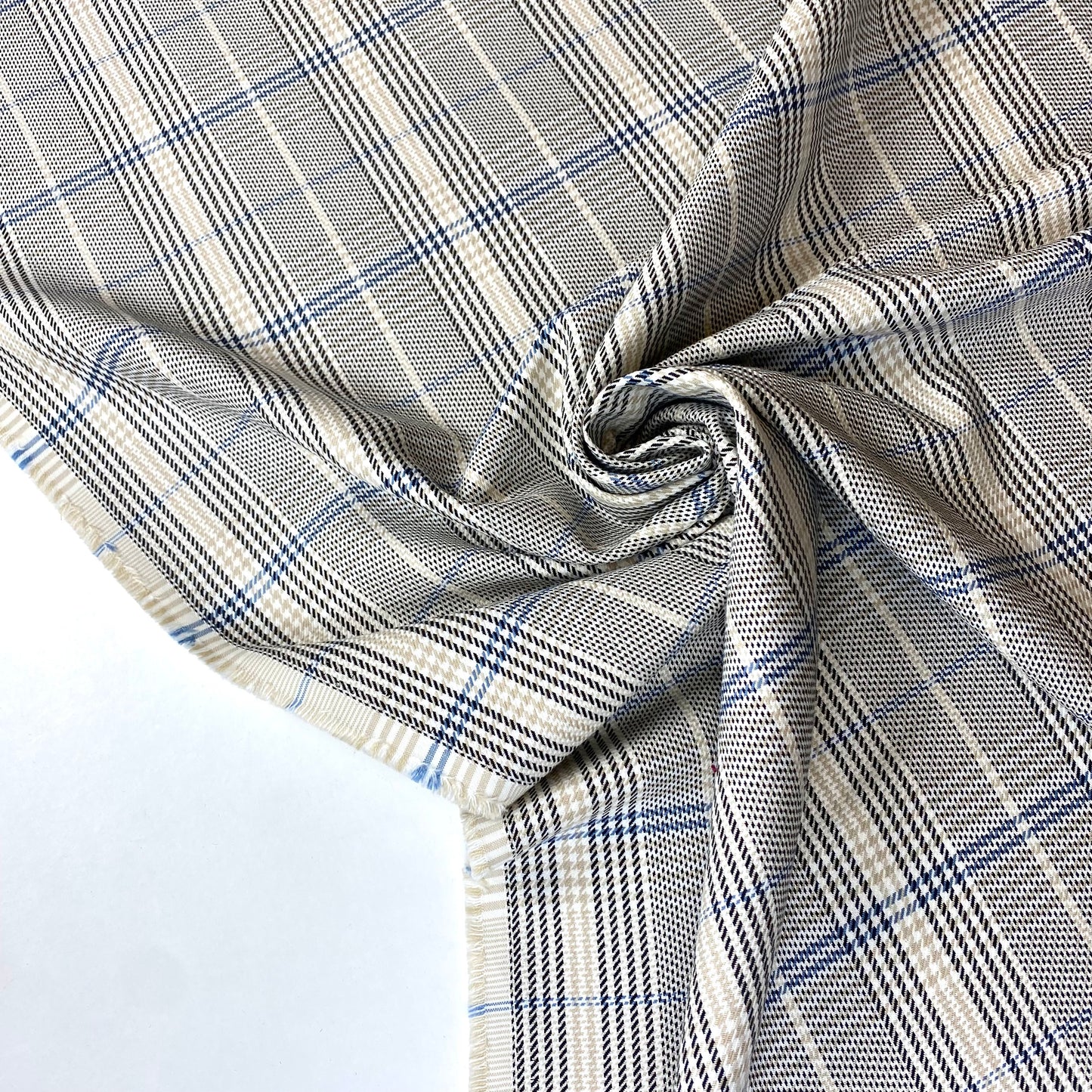 Finca fina con cardado ligero