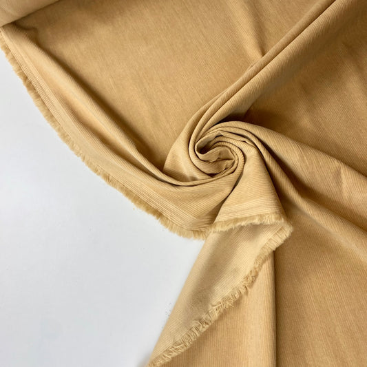 pana beige amarillenta