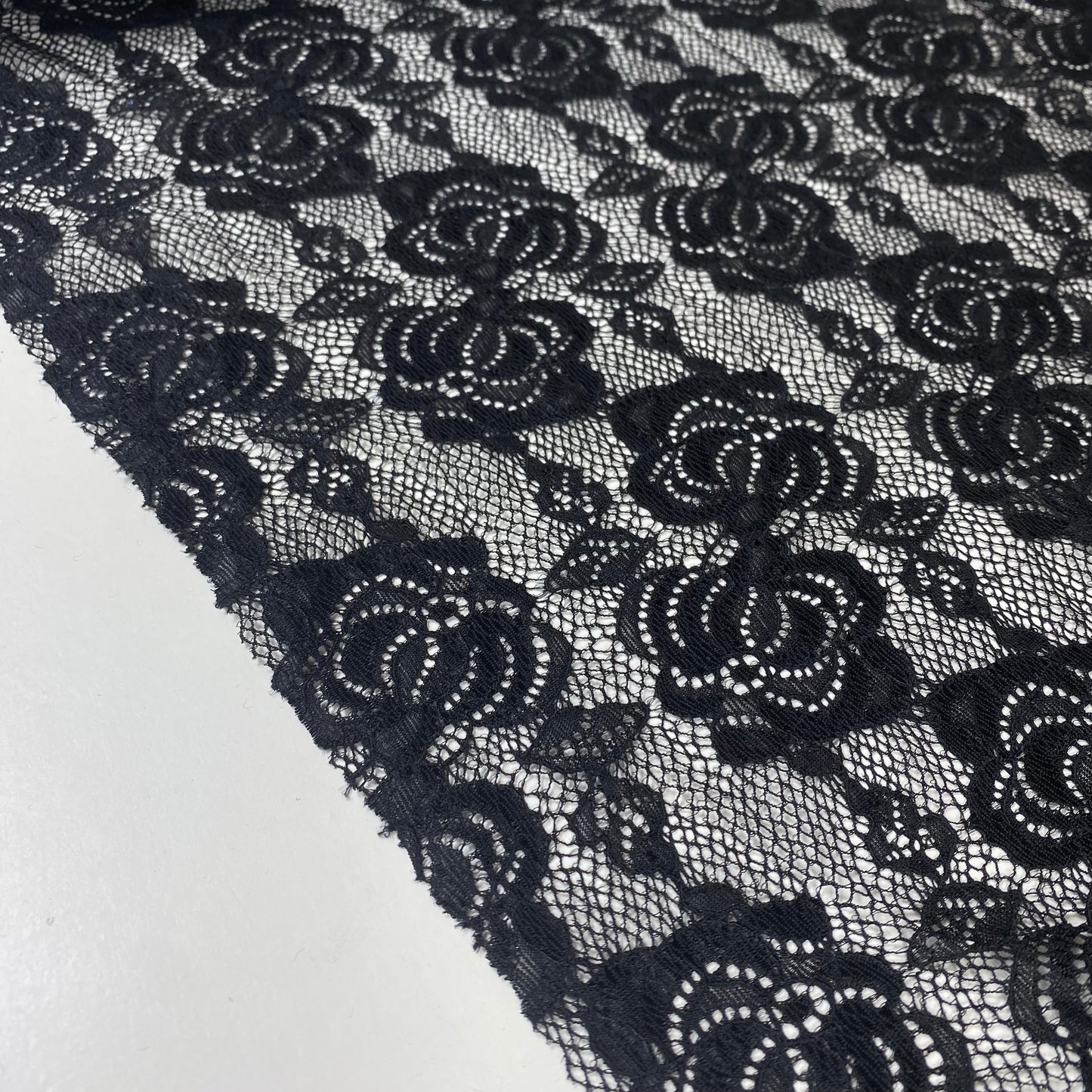 Renda pretas com rosas