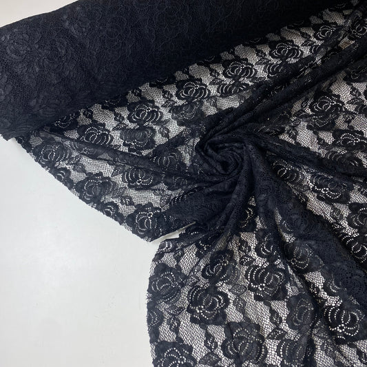 Renda pretas com rosas