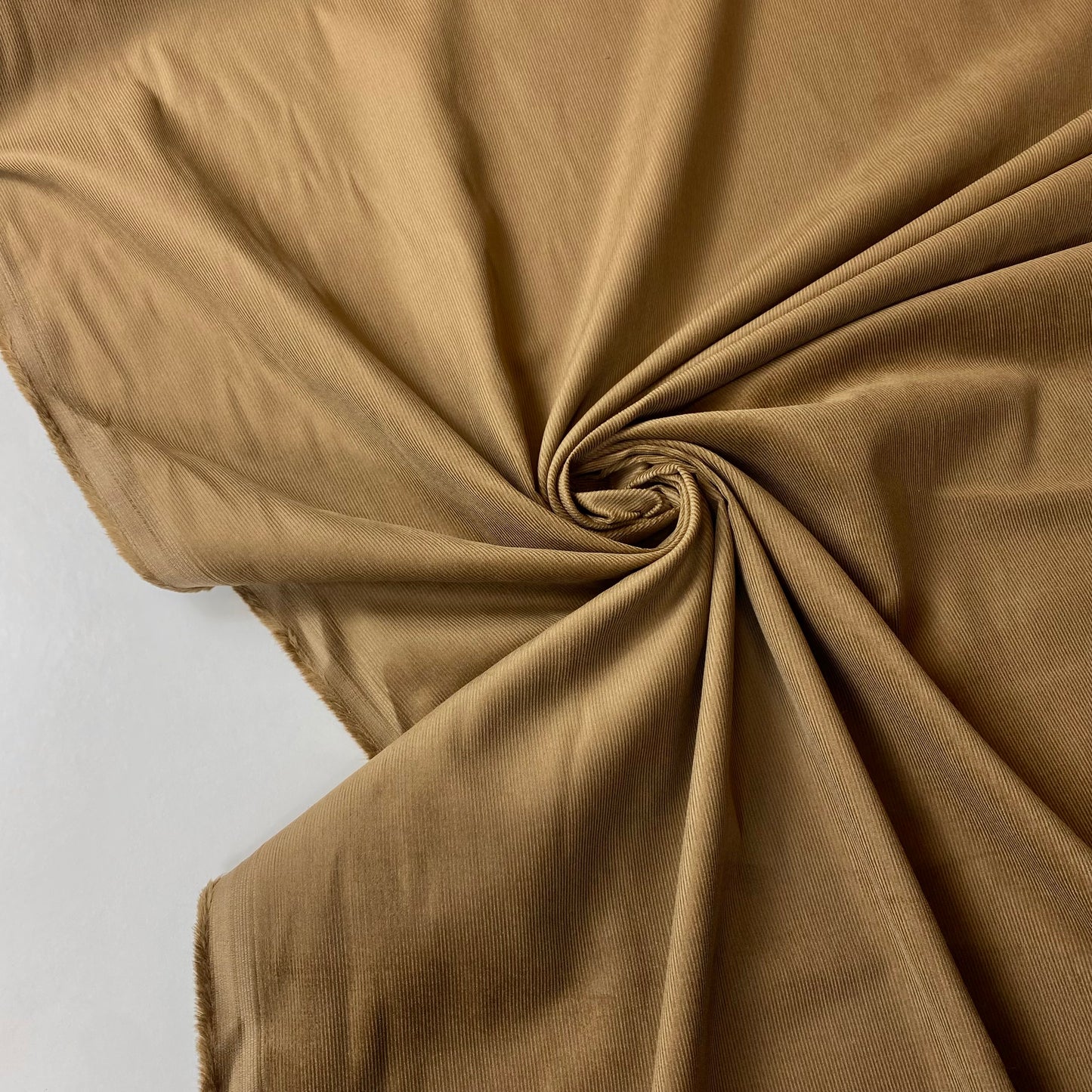 Tecido bombazine camel