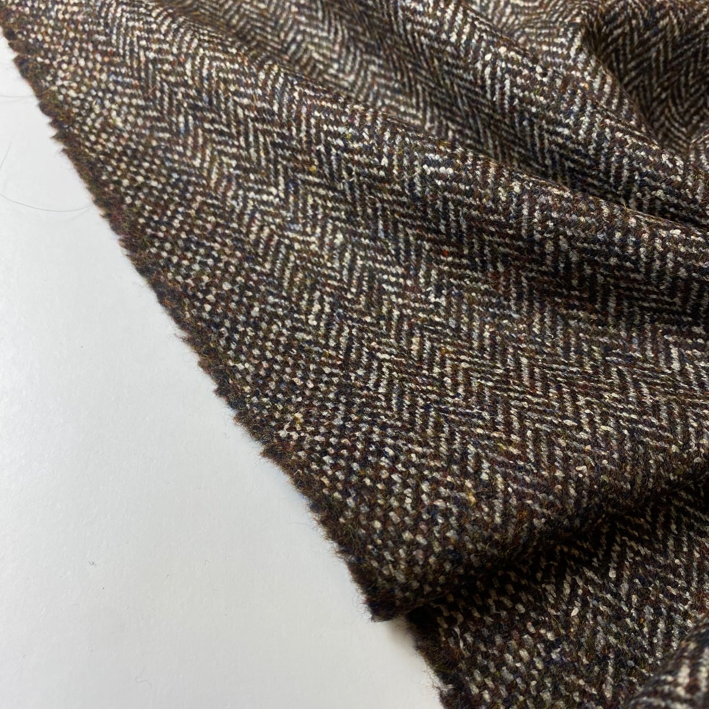 Tecido fazenda espigada tons castanhos