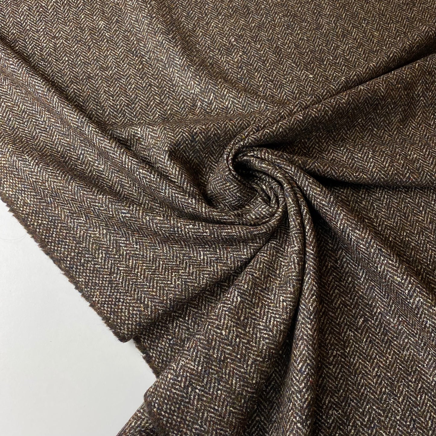 Tecido fazenda espigada tons castanhos