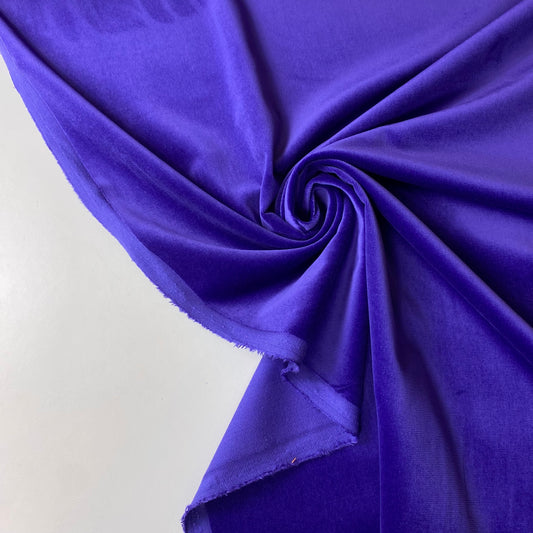 Tecido veludo roxo