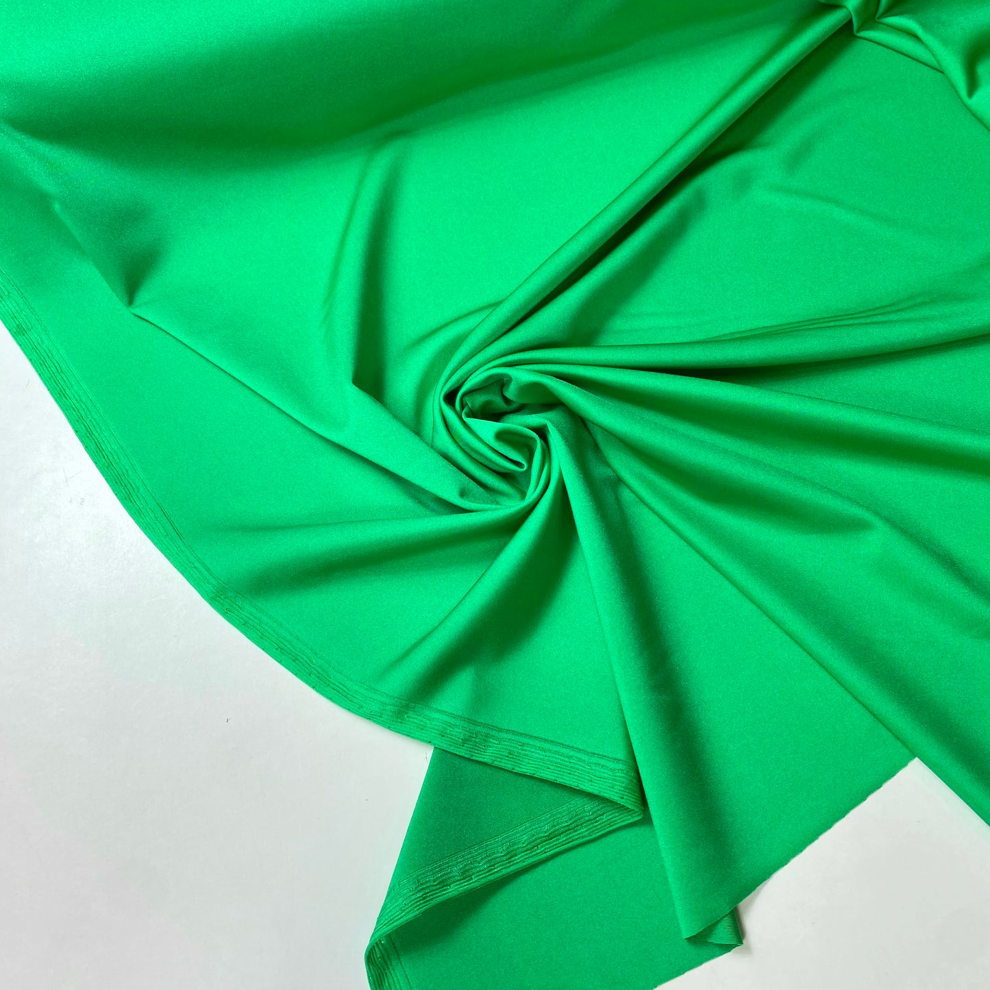 Lycra Com Brilho Verde Bandeira