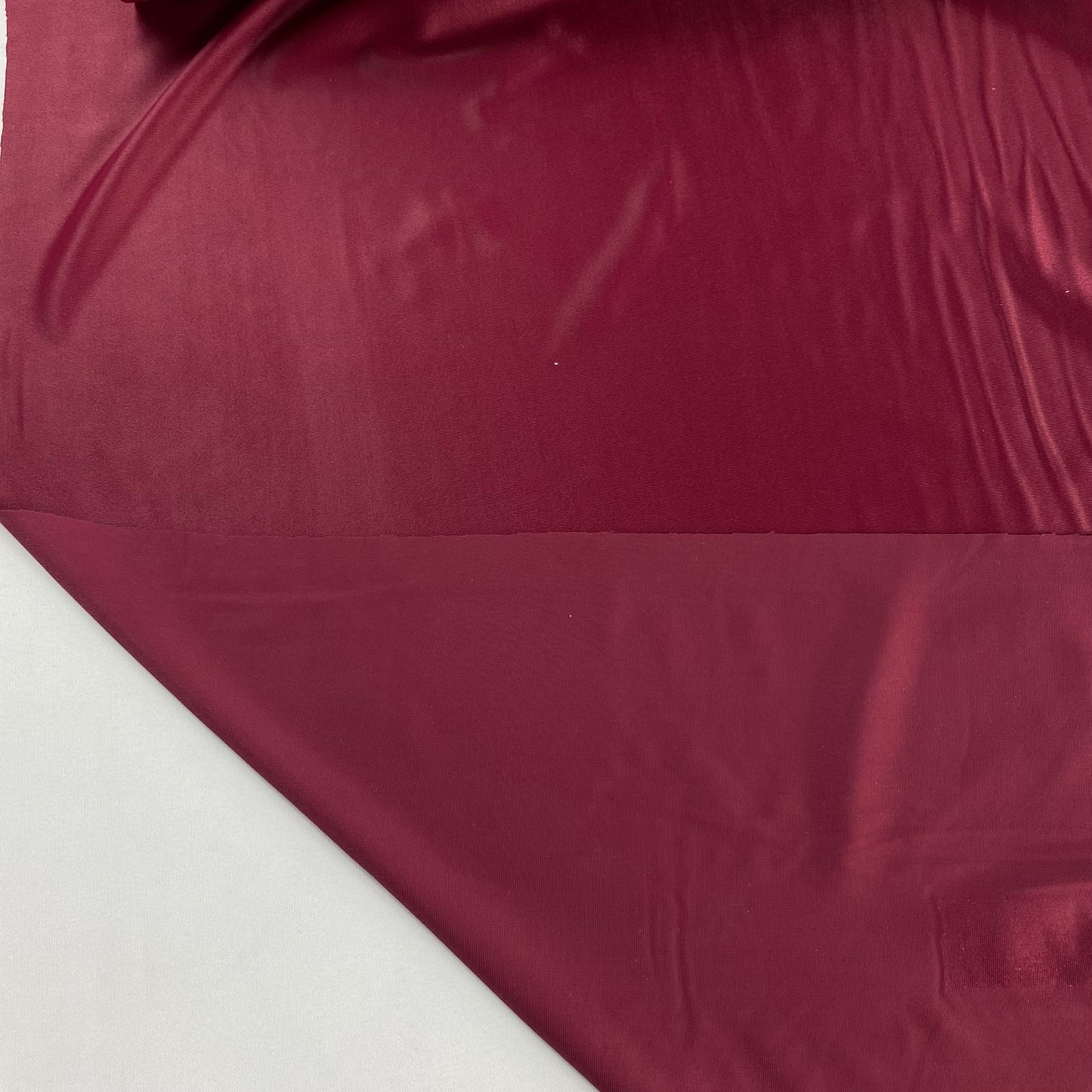 Lycra com brilho bordeaux