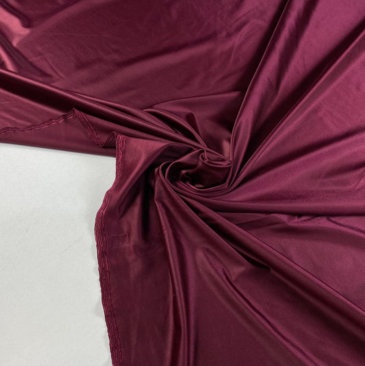 Lycra bordeaux com brilho