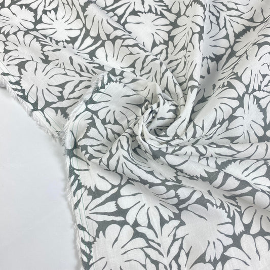 Linho branco com flores cinza