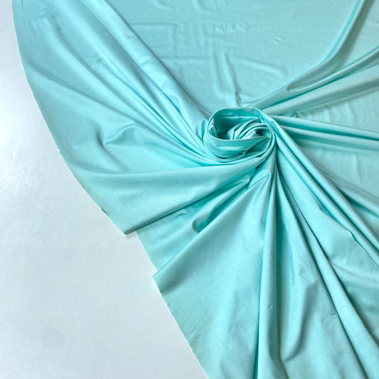 licra brillante verde agua