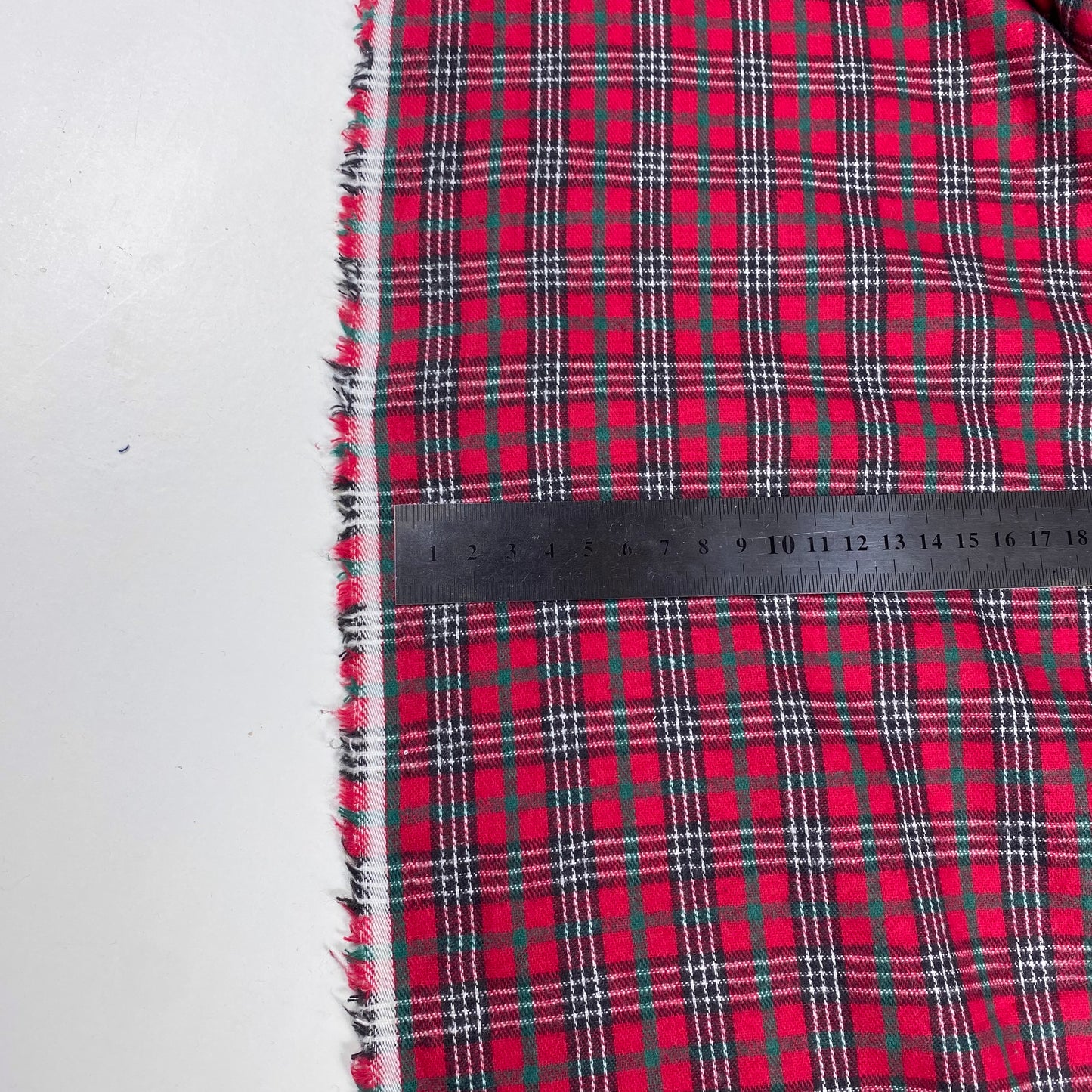 Franela verde y roja estándar