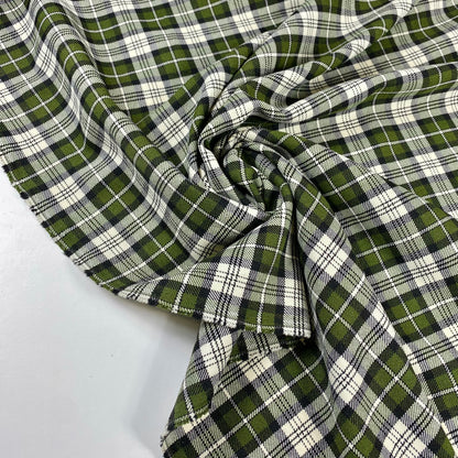 Tartán escocés verde y blanco