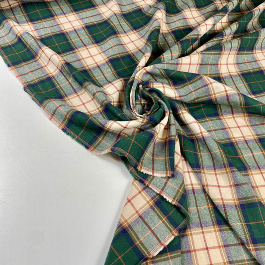 Standard green and beige Vaiela