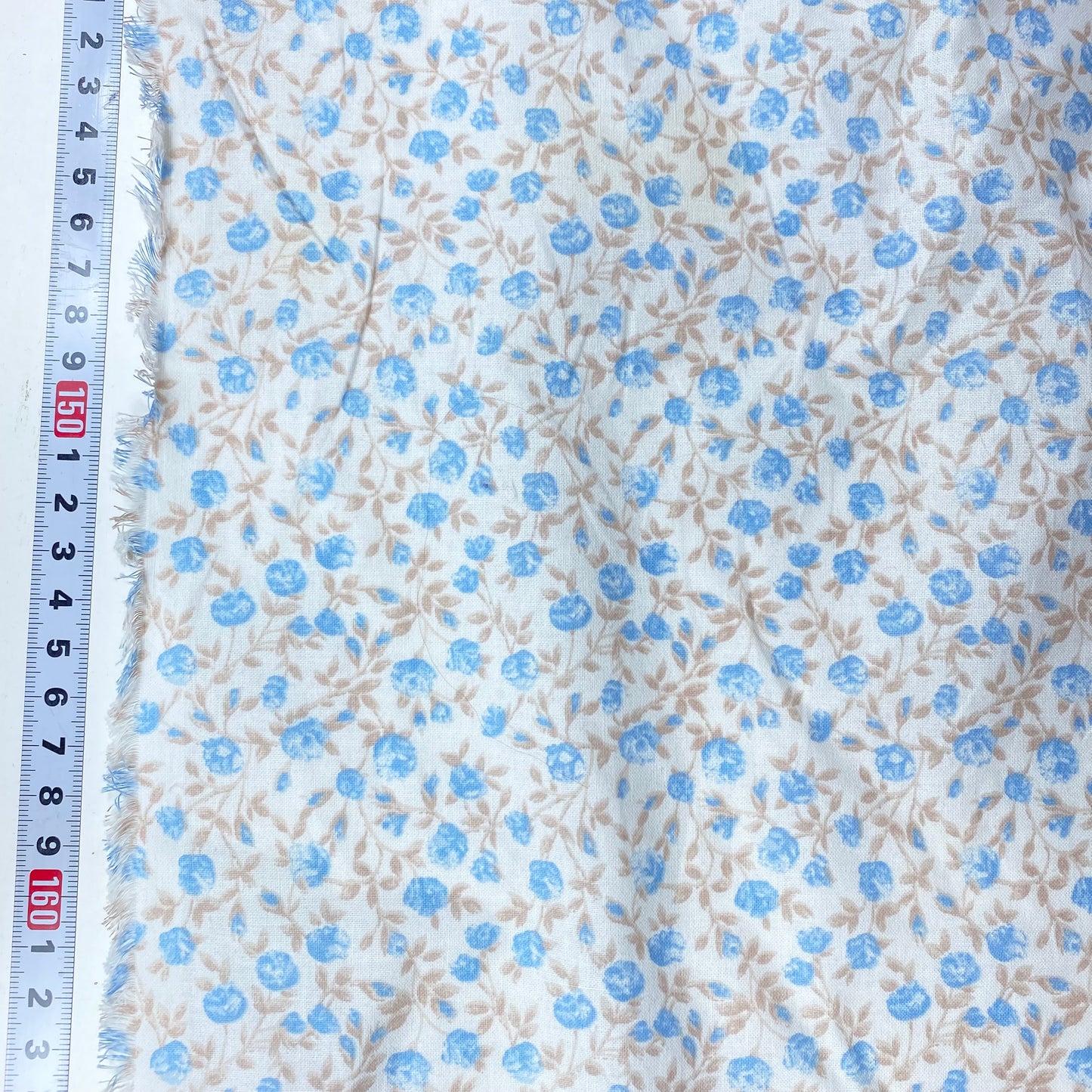 Batista 100% Algodón Blanco Con Pequeñas Flores Azules