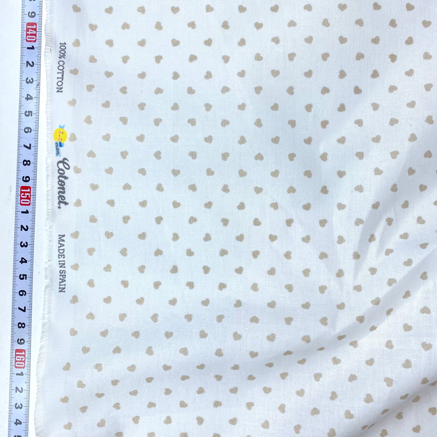 Cambray 100% Algodón Blanco Con Corazones Dorados