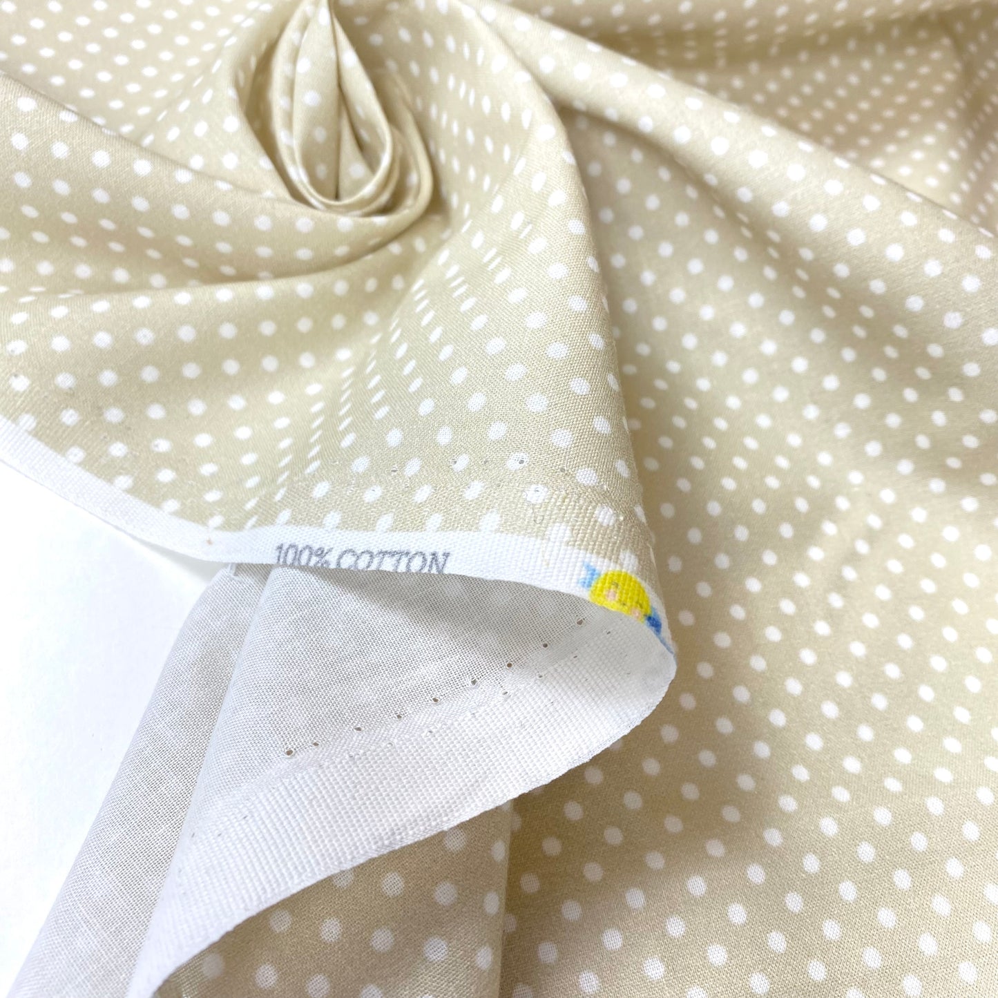 Cambray 100% Algodón Beige Con Puntos Blancos
