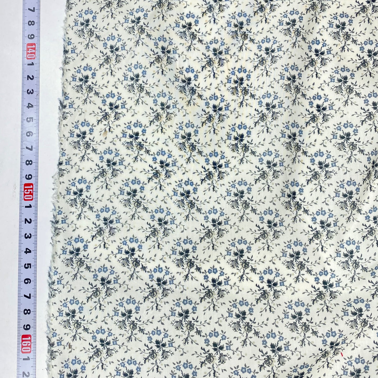 Popelín 100% Algodón Beige Con Flores Azules