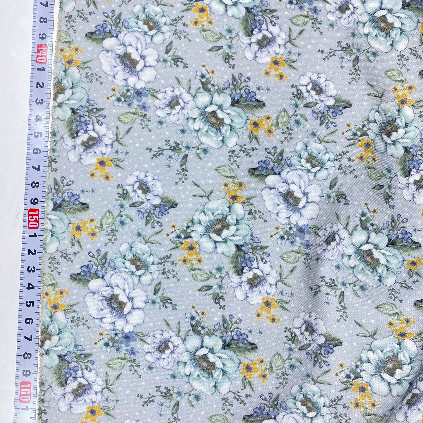 Sarga 100% Algodón Gris Con Flores Amarillas y Blancas