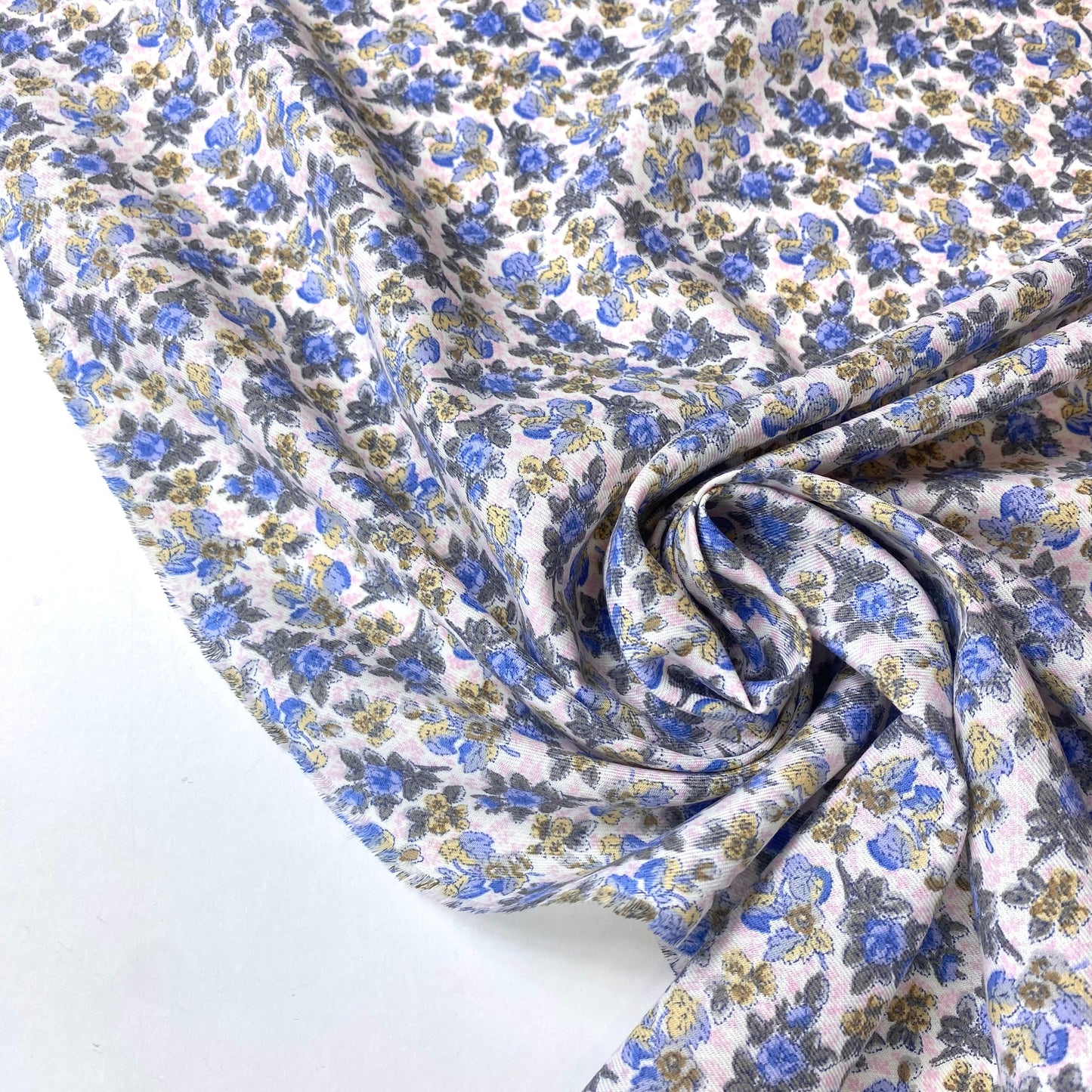 Vaina 100% Algodón con Flores Azules y Detalles Rosa