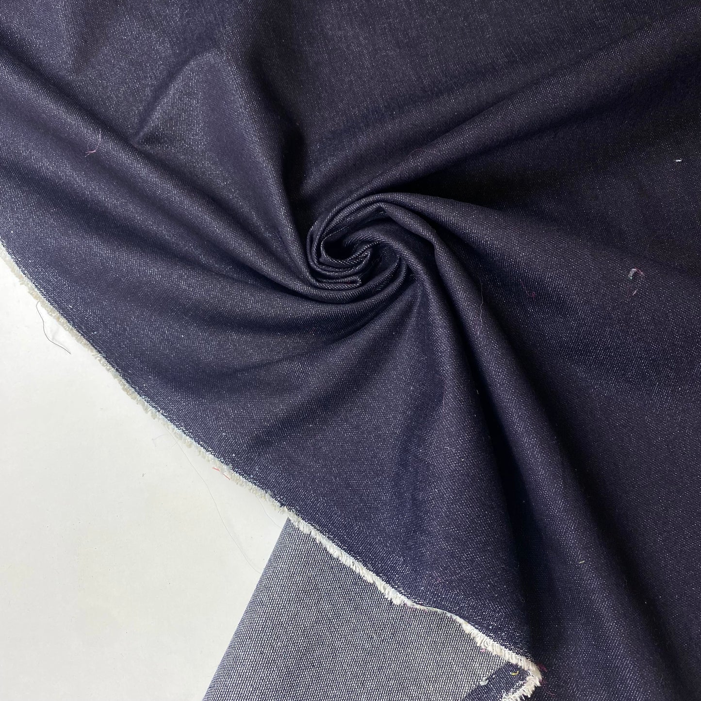 Tela vaquera con lúrex azul oscuro