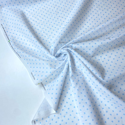 Cambray 100% Algodón Blanco Con Corazones Azules