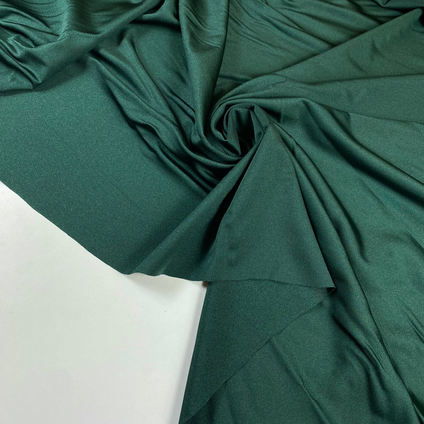 licra brillante verde oscuro