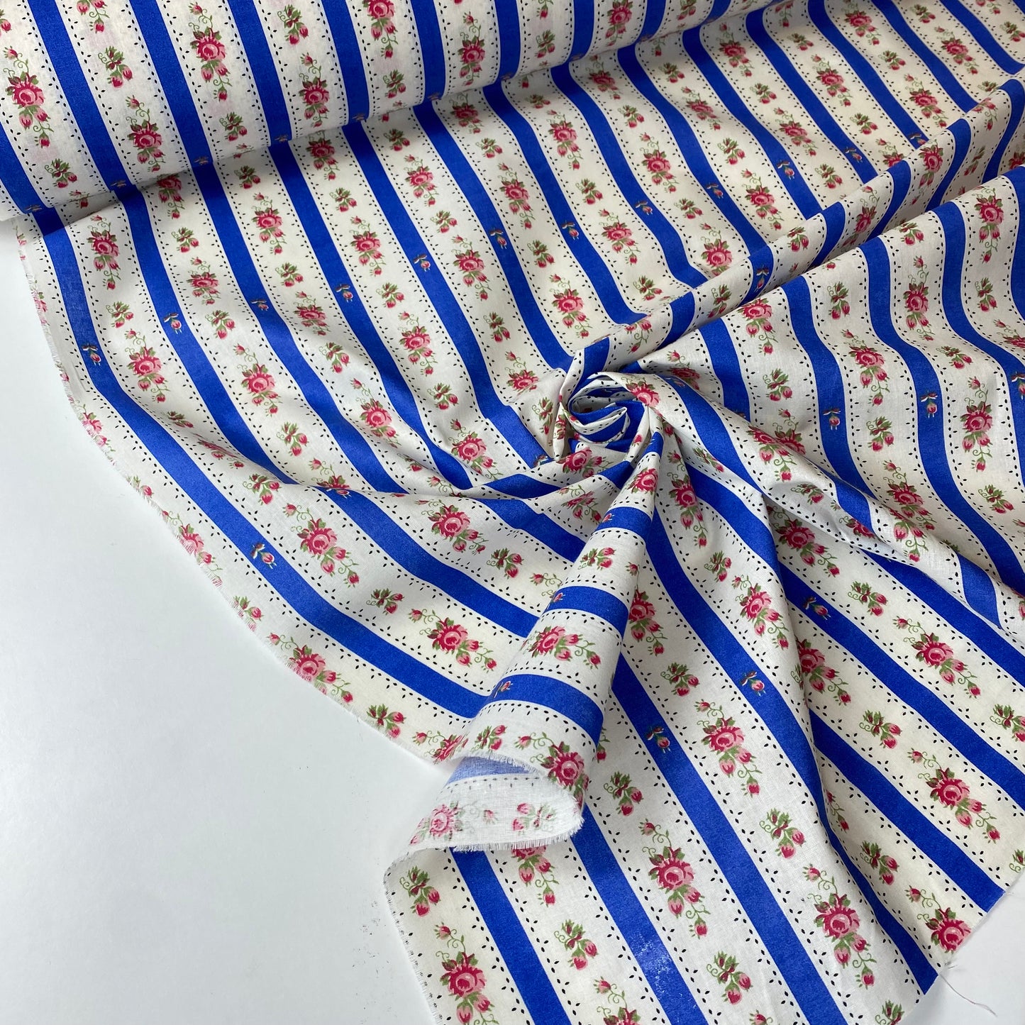 Chintz de Alcobaça con rayas blancas y azules