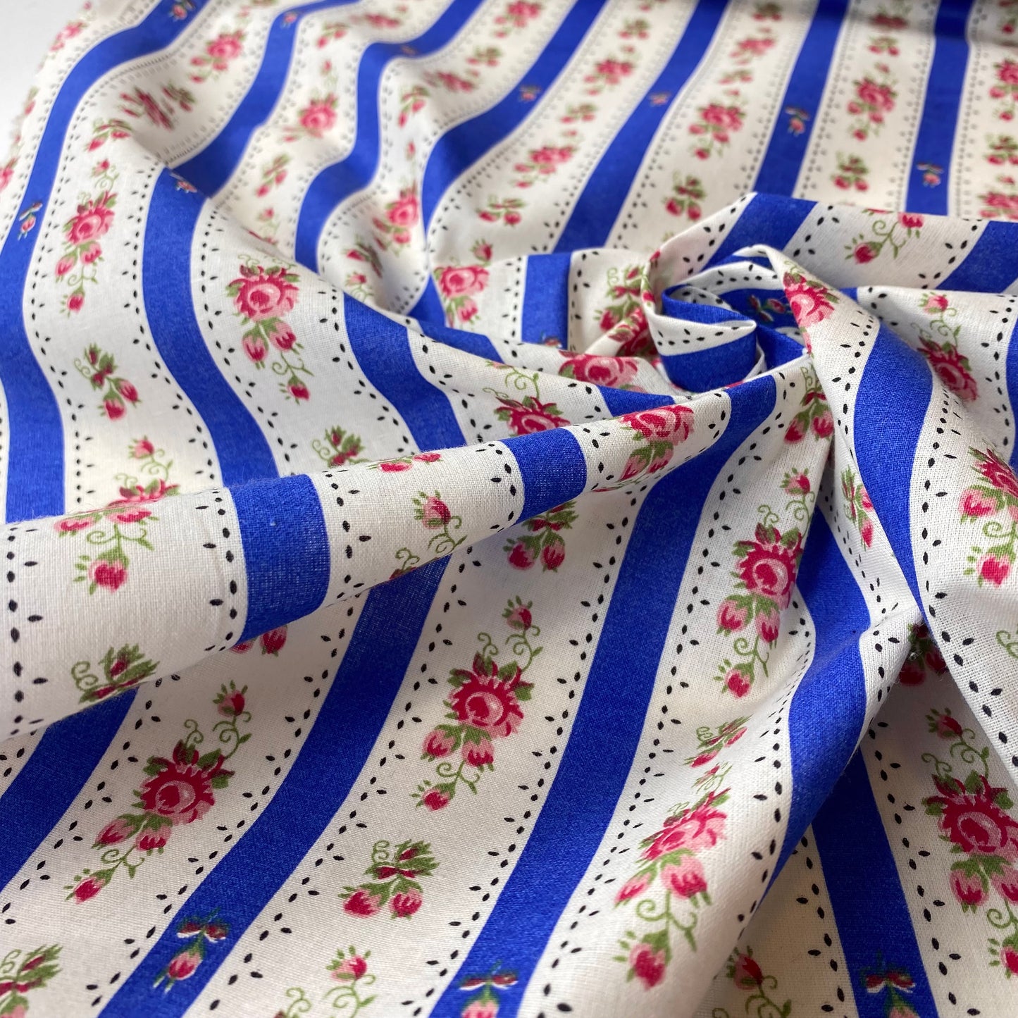 Chintz de Alcobaça con rayas blancas y azules